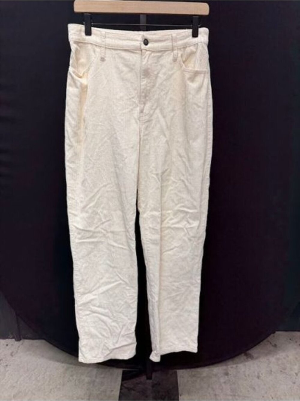 Hollister Cream Corduroy Ultra High Rise Pants